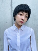 アデ オモテサンドウ(ade omotesando)&nbsp;ミニバングショートレイヤー