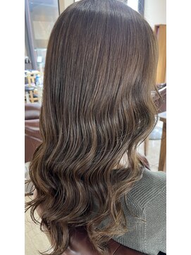 エニー(ENii) ラフウェーブオリージュミディアム