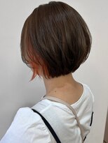 ブローデンバイアノン(Broaden by anon) イヤリングカラー×オレンジ　レイヤーショート