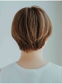 ハイライトで垢抜けショート
