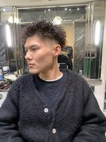 メリケンバーバーショップ フクオカ(MERICAN BARBERSHOP FUK)&nbsp;ハイライトマッシュパーマウルフアッシュブラック