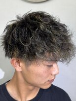 ナイロン(NYLON) ツイストパーマ