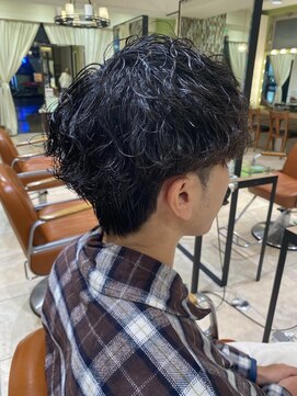 ネオリーブソラ 相模大野店(Neolive sola) メンズ波巻きパーマ