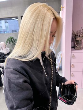 クリム(qulim) ブリーチ/ブリーチカラー/ダブルカラー/ハイトーンカラー