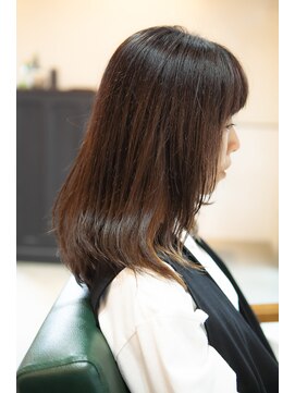 リスボーン(RESBORN) 【30,40,50代ナノバブルで収まりのいい艶髪インナーセミロング】