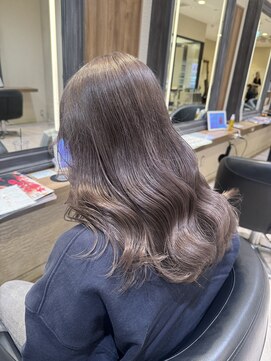 ケンジ 横須賀中央(KENJE) グレージュカラー