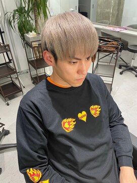 メンズサロン キング 梅田店(Men’s salon K!ng) 波巻きツイストスパイラルパーマ/フェザーパーマ/眉毛/メンズ