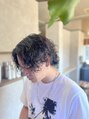 トレイス(trace) ロングパーマもできますアメカジ系でセクシーさを出しましょう。