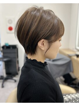 ロンドプロフィール 浦和(Lond profil) 大人可愛い20代30代40代黒髪前下がりショートボブ丸みショート◎