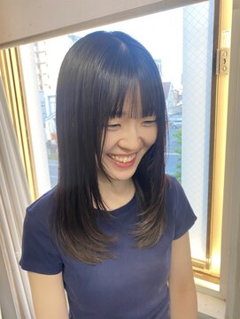 ライズ バイ レボ(RISE by REVO) 大人かわいい/レイヤーロング/グレーベージュ/前髪パーマ/我孫子