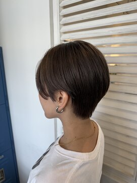 フレリス(FreRis) 大人ショート×アッシュブラウン［守谷/カラー］