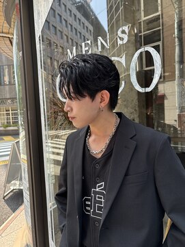メンズココ メンズパーマ 韓国ヘア 日本橋店(MENS COCO) ビジネスマン必見色気抜群のセンターパート