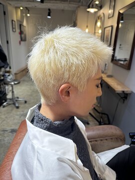 ヘアーワークス ヘルム 渋谷店(HAIR WORKS HELM) 【 HELM】ホワイトカラー☆