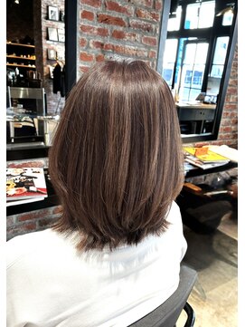 オーガニック アトリエ 大宮(organic+atelier) 脱白髪染めハイライト☆ミディアムレイヤー30代/40代/50代