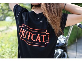 ホットキャット サンロクゴ(HOT CAT 365)の写真/骨格を見極める緻密なカットで、朝のセットが驚くほど簡単に。計算された技術で理想のスタイルがつづく◇