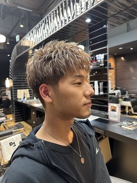 ドゥーエン 京橋店(DoEN) スパイキー×ミルクティーメッシュ