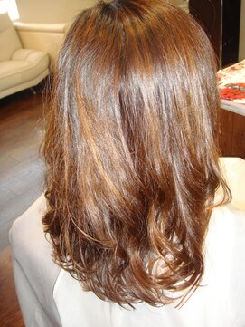 ビギンズ ヘア コウベ(BEGINS HAIR KOBE) ダメージレスゆるウエーブ