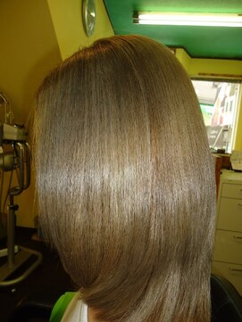 エムスリーディーミュゼステージ(M3D) ピコカラー＆トリートメント＆カット