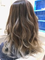 ウーロス(uros.)&nbsp;グラメッシュ