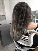 エアータッチ ミルクティーバレイヤージュ