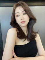 フォンズ(FONS)&nbsp;大人上品なくびれヘア 暗め透明感ラベンダーカラー 20代30代40代