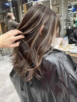 レディアル 大宮(REDEAL ope.) 【ハイライト】ベージュハイライトバレイヤージュ