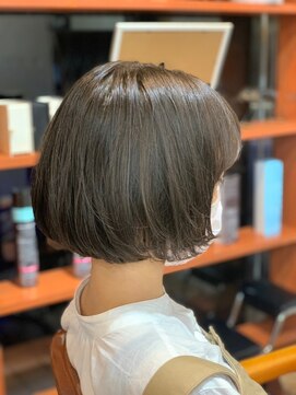 クリュウゲート 吉祥寺店(KURYU GATE) カール/黒髪/シアーカラー/切りっぱなしボブ[吉祥寺]