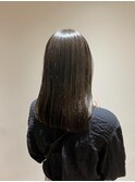 透明感アッシュブラウン