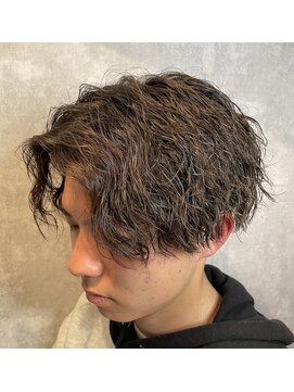 フリー(FREE) ツイストスパイラルパーマ　メンズパーマメンズカットメンズ