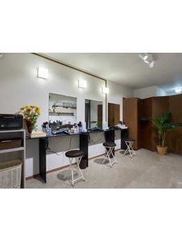 【新所沢/航空公園】プチプラ&ハイクオリティが魅力のサロン《フルカラー3300円～》