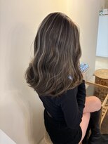 ココルアナ(coco luana)&nbsp;ハイライト/海外風/ケアブリーチ/髪質改善/ハイトーン/学割