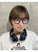 前髪あり耳掛け丸みくびれショートボブ20代30代40代50代60代