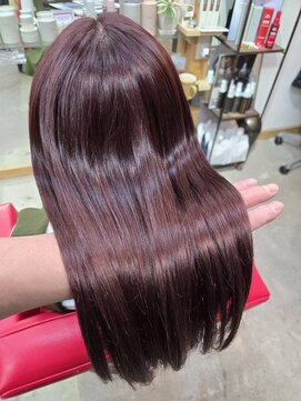 ピース(PIECES) モーフィングカラーで艶々カラー