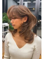 ヌエン 渋谷(NU/EN)&nbsp;ヘーゼルブラウン×ミディアムレイヤー/バタフライカット