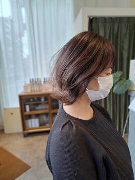 トイズファクトリー(Toys Factory) ミディアム×アッシュベージュ