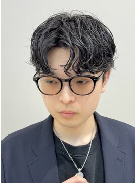 ノッツ(KNOTS) ビジネスシーンも好印象!ニュアンスパーマ