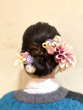ザジ(ZAZIE) タイトシニヨン