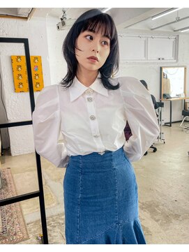 ソーソー(SoSo) ミディアム×外ハネ2.7似合わせカット