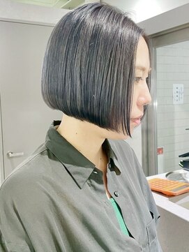 レラート デザイン コスタ 浦和(Relato DESIGN COSTA) 暗髪×ミニボブ