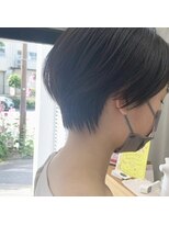 リリィ(LILY)&nbsp;くびれショート