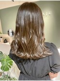 saraju ヒラノ　ブラウンベージュ　切りっぱなしミディアム