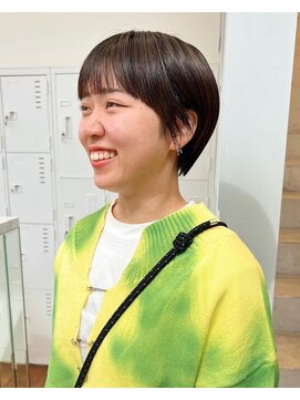 クリアーオブヘアー 一社店(clear OF HAIR) ぱつっとコンパクトショート / momoka