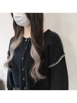 プルエクステのお店ネクスト(NEXT) #プルエクステ#インナーカラー#シルバー#ホワイト