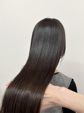 シアン バイ アルテフィーチェ(CYAN by artefice) 髪質改善　絹髪ロング