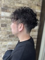メンズ髪飛アンド美容室南風 中央駅店(GRACE ARTIST TEAM by Men's) パーマツーブロックスタイル　ツイストスパイラル