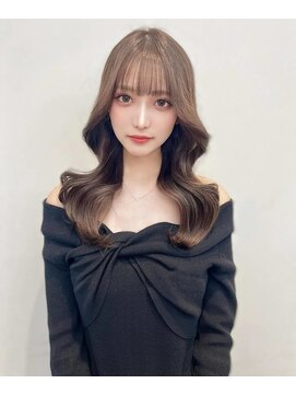 クム(kumu) レイヤーカット/顔周りカット/前髪カット/韓国ヘア/名古屋/栄