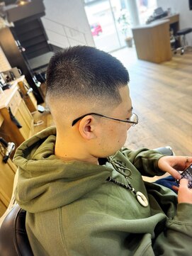 ティグレ(TIGRE) BUZZCUT