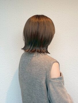 フェイム(FaMe) ブリーチなしカラー×くびれカット