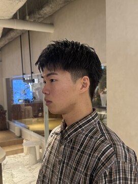 ウノプリールヴァモス(unopulir Vamos) 大人ショート短髪ルーズショート