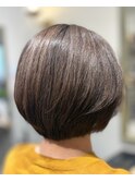 広がりやすい髪もまとまりやすく仕上げています